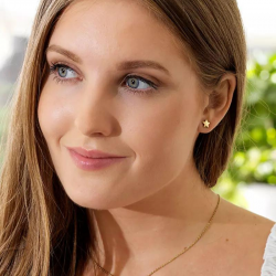 Orecchini Stella Dorata E17 Blomdahl