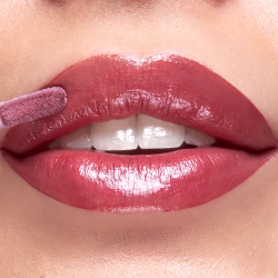 Red Apple Creamy Lip Balm SPF15 06 Stark Gyada